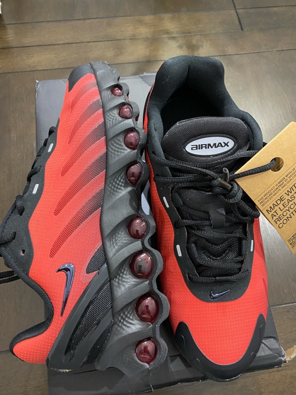 NWT NIKE AIR MAX DN8 - Picture 3 of 6